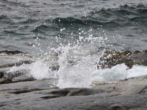 Splash of a breaking wave
